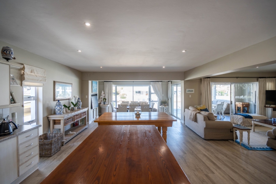 7 Bedroom Property for Sale in Royal Alfred Marina Eastern Cape